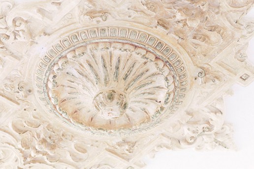 Stuck in Wiesbaden, Praxis am Schlossplatz, Faltenbehandlung