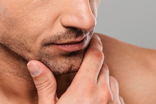 Markantes Kinn Mann Wiesbaden gut definiert